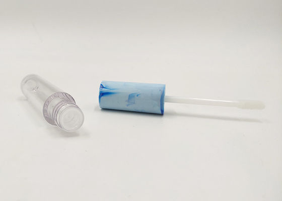 Tubes vides en plastique de lustre de lèvre de haute catégorie avec la brosse