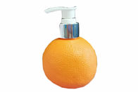 Bouteilles 250ml cosmétiques en plastique oranges pour la forme de fruits de soin de bébé de lotion