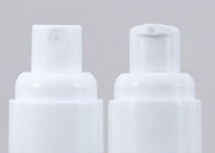 Conditionnement en plastique cosmétique privé d'air de bouteille d'émulsion de 30ML 50ML 100ML
